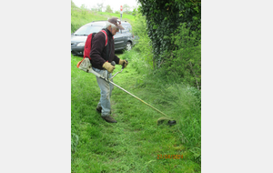 LES SENTIERS ONT BESOIN DE NOUS, IL FAUT LES ENTRETENIR