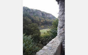 2018-11-09 Vue sur l'Ardèche depuis le vieil Audon, terrasse extérieure.