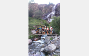 A la cascade du ruisseau de Chapeau Roux.