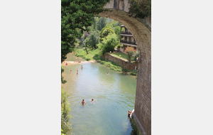 Sur le pont de Saint Géry-Vers