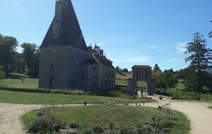 07-09-2020 2ième bâtiment du château de Morlet