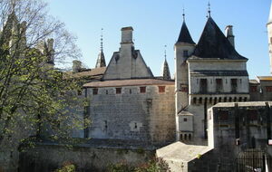 08-09-2020 Le château de La Rochepot
