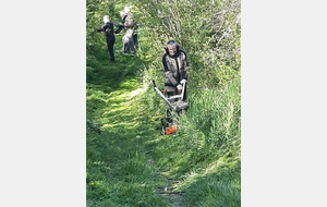 NETTOYAGE ET ENTRETIEN DES SENTIERS MAI 2024